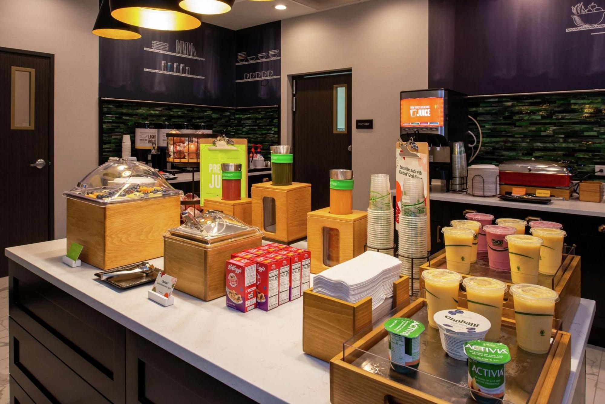 温斯顿塞勒姆市中心欢朋套房酒店 外观 照片